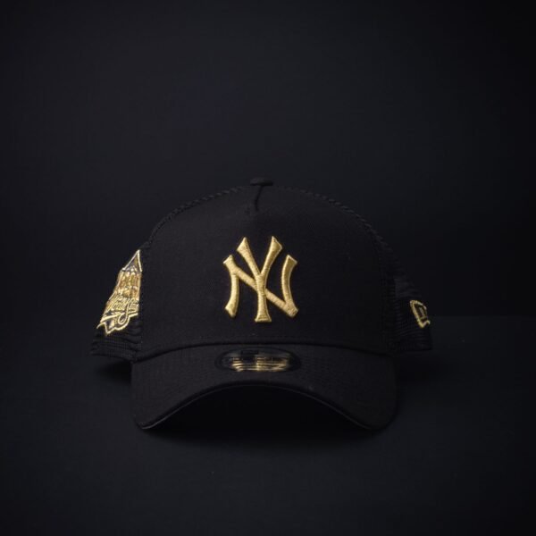 Gorra New Era 9Forty A-Frame  New York Yankees Negra/Dorado