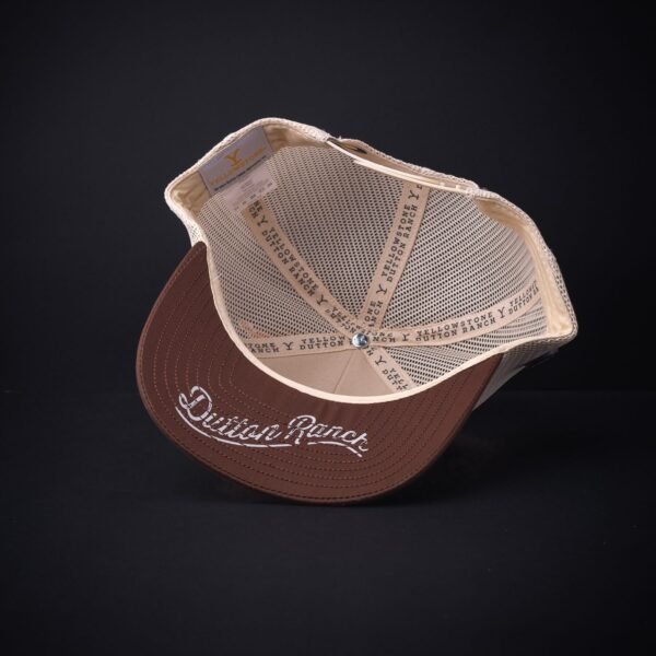 Gorra Ranch & Corral Yellowstone Dutton Ranch 16