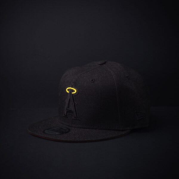 Gorra New Era 9Fifty Angelinos Snapback Color Negra