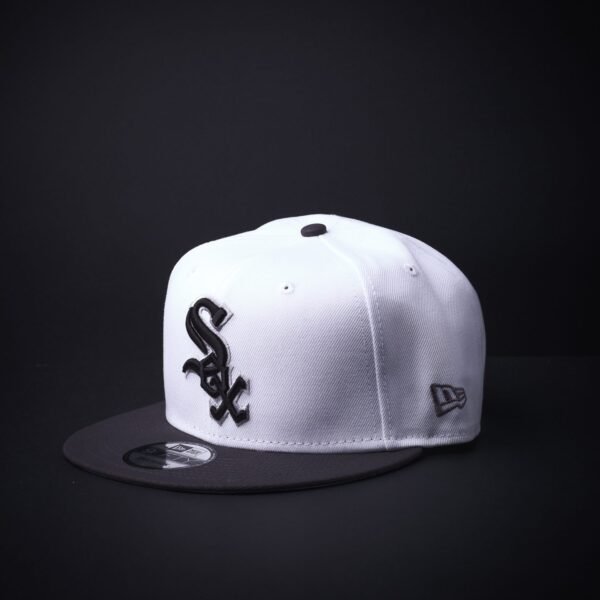Gorra New Era 9Fifty Chicago White Sox Snapback Color Blanco/Negro