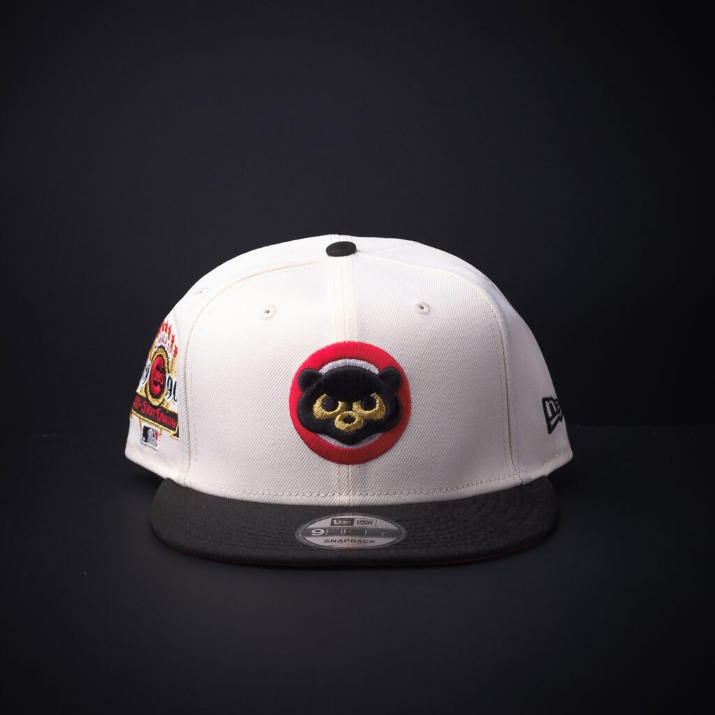 Gorra New Era 9Fifty Chicago Cubs Snapback Color Being/Negro