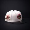 Gorra New Era 9Fifty Chicago Cubs Snapback Color Being/Negro