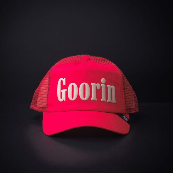 Gorra Goorin Bros Trucker  Letras Goorin Beige Rojo
