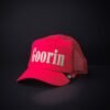 Gorra Goorin Bros Trucker  Letras Goorin Beige Rojo