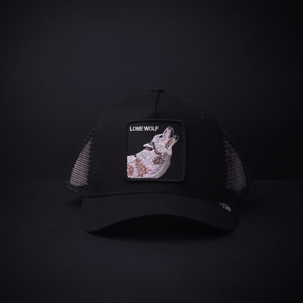 Gorra Goorin Bros Trucker Lone Wolf Negra