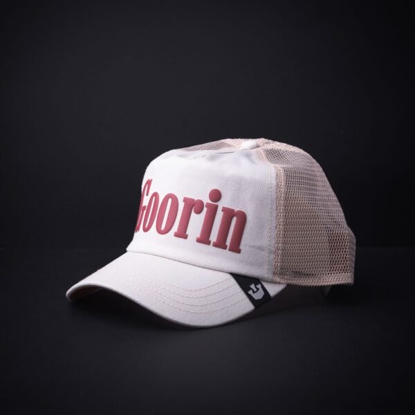 Gorra Goorin Bros Trucker Letras Goorin Rojas Color Crema