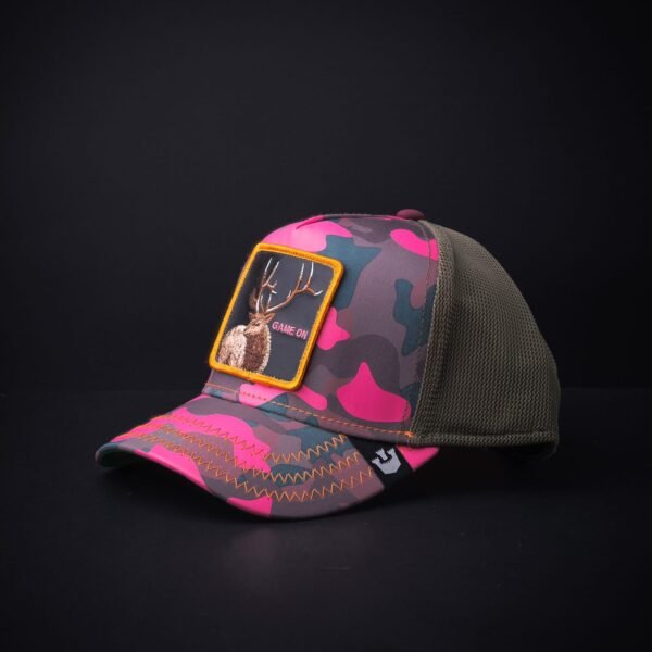 Gorra Goorin Bros Trucker Game On Rosa Camuflajiado