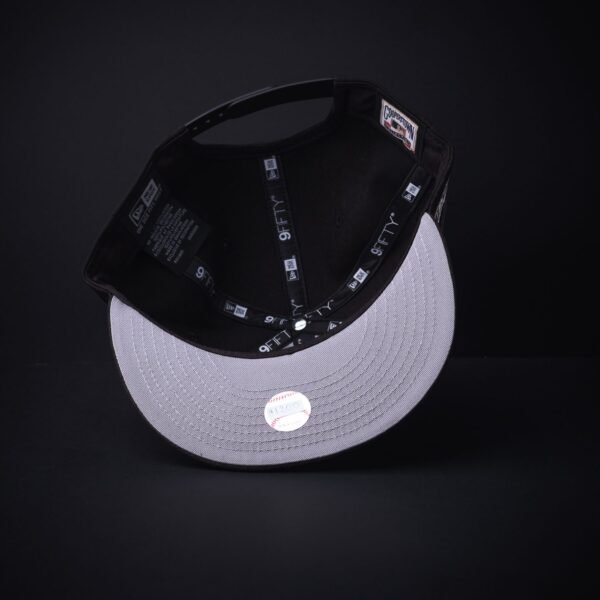 Gorra New Era 9Fifty Chicago White Sox Snapback Color Negra