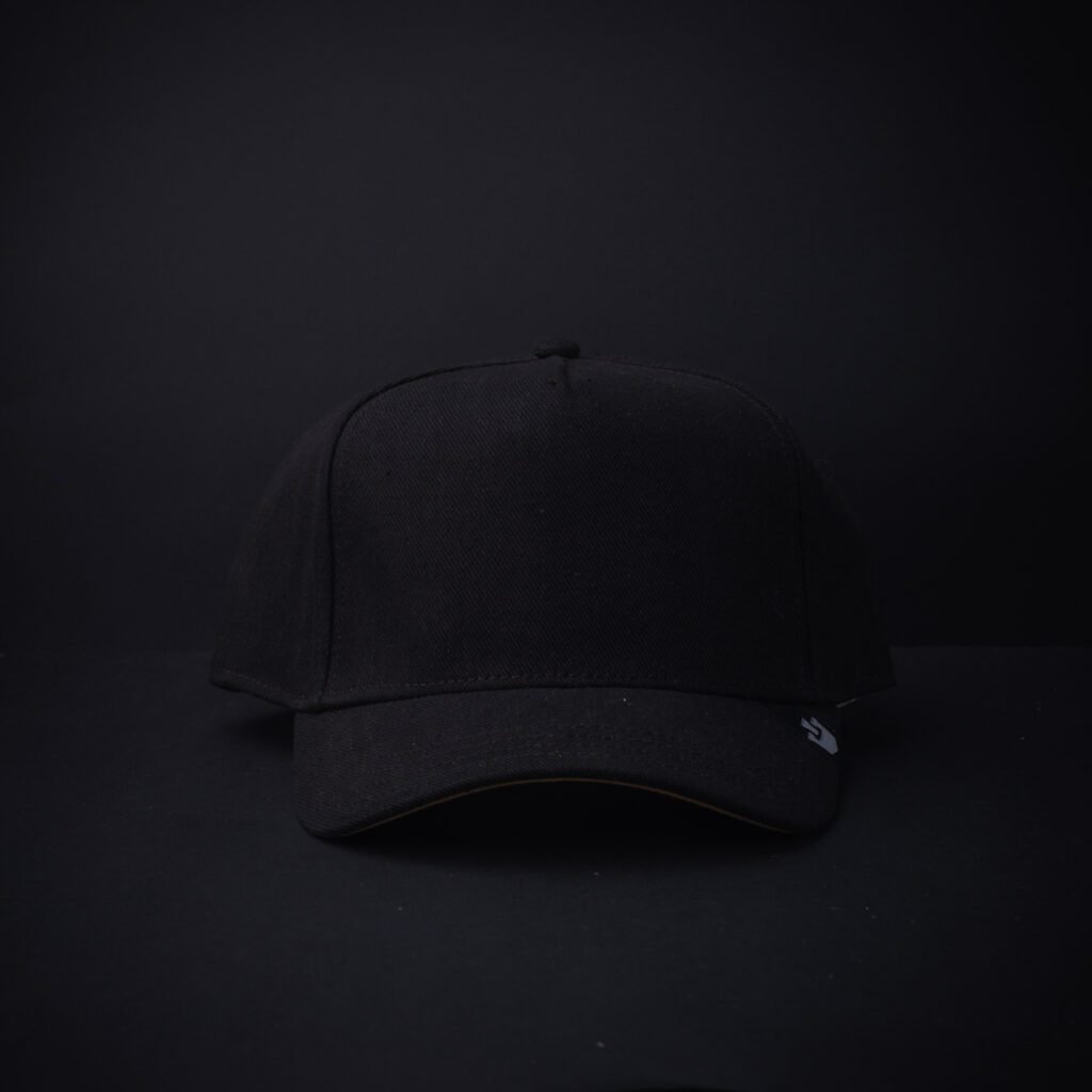 Gorra Goorin Bros Trucker Negra Lisa Mezclilla