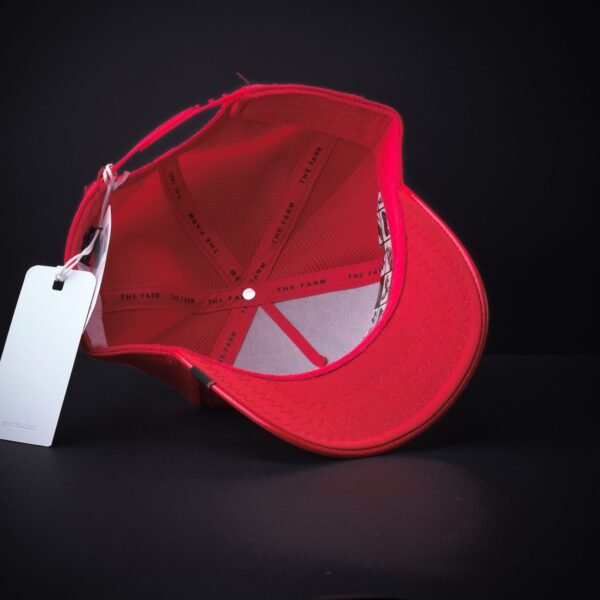 Gorra Goorin Bros Trucker Cock Charol  Roja