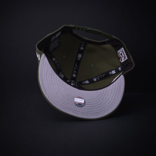 Gorra New Era 9Fifty Los Ángeles Snapback Color Verde Olivo