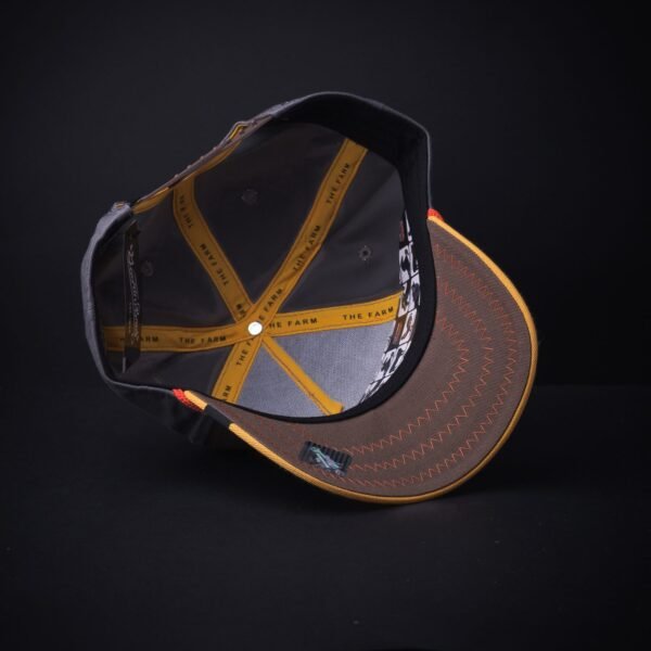 Gorra Goorin Bros Trucker  Lone Wolf Cafe Gris