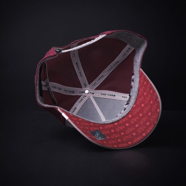 Gorra Goorin Bros Trucker Lone Wolf Blanco/Guindo