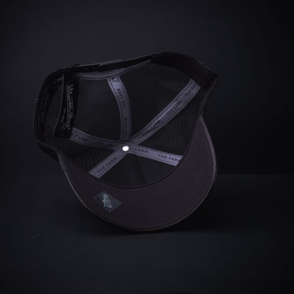 Gorra Goorin Bros Trucker Panther Piel Negra