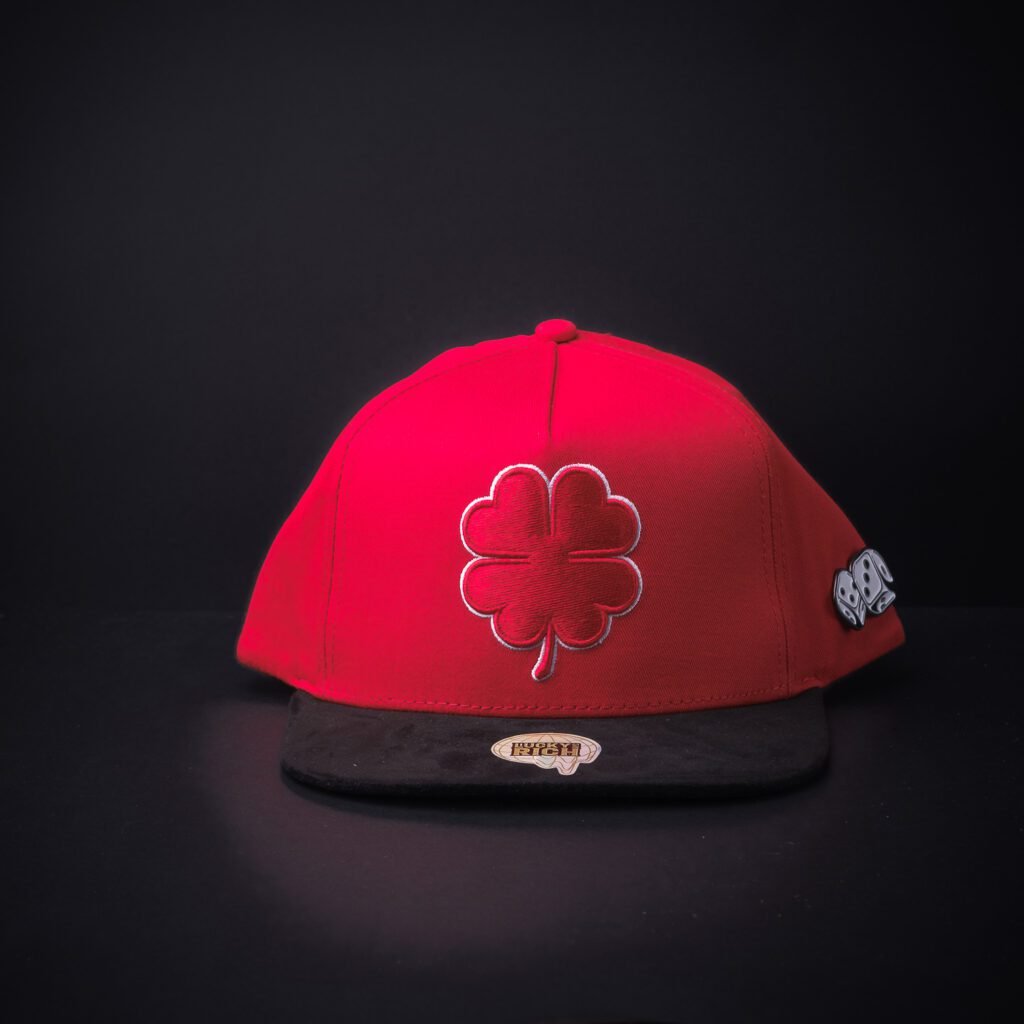 Gorra Mr Kash Luckin Trébol Color Roja