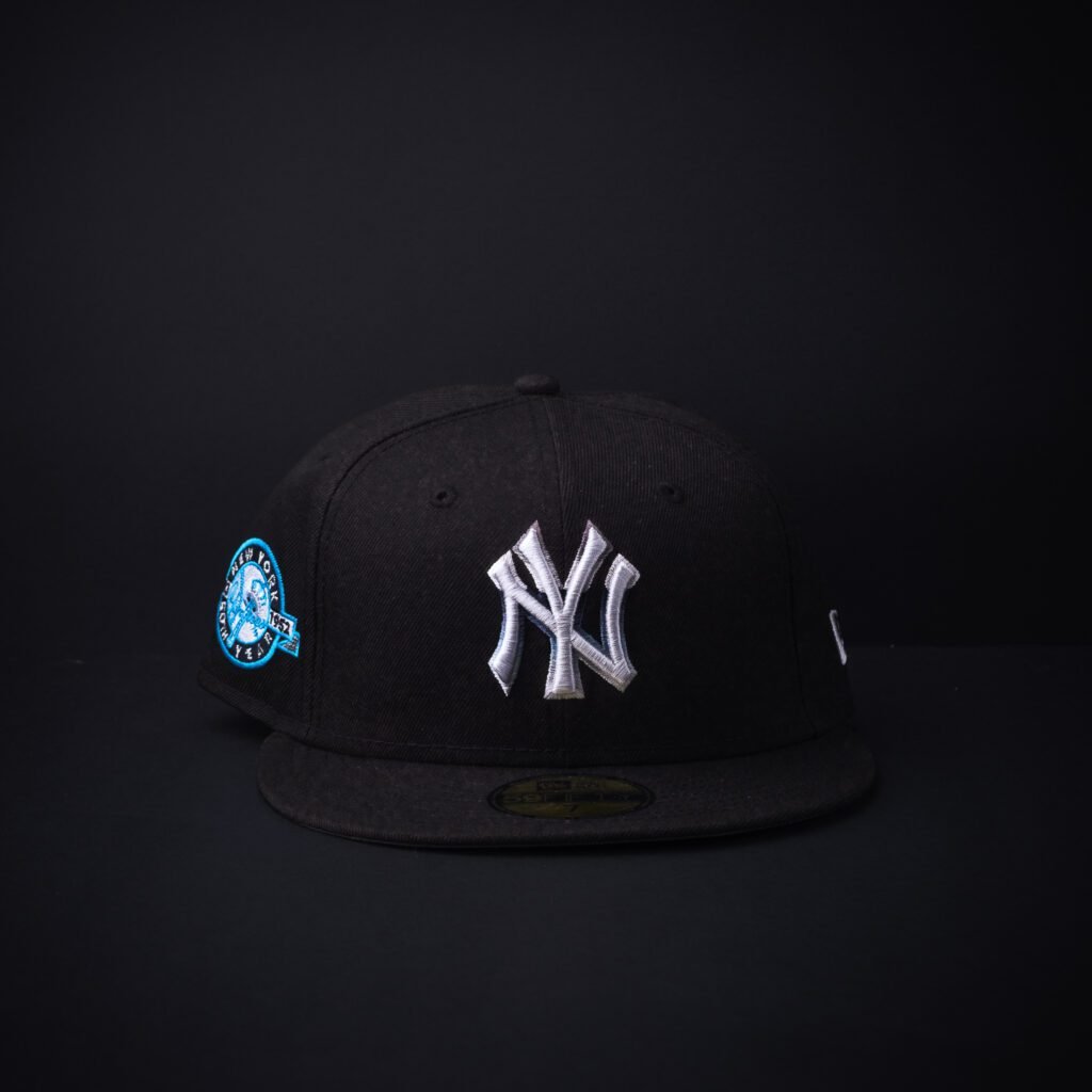 Gorra New Era 59Fifty New York Yankees Exclusiva Cerrada Color Negra