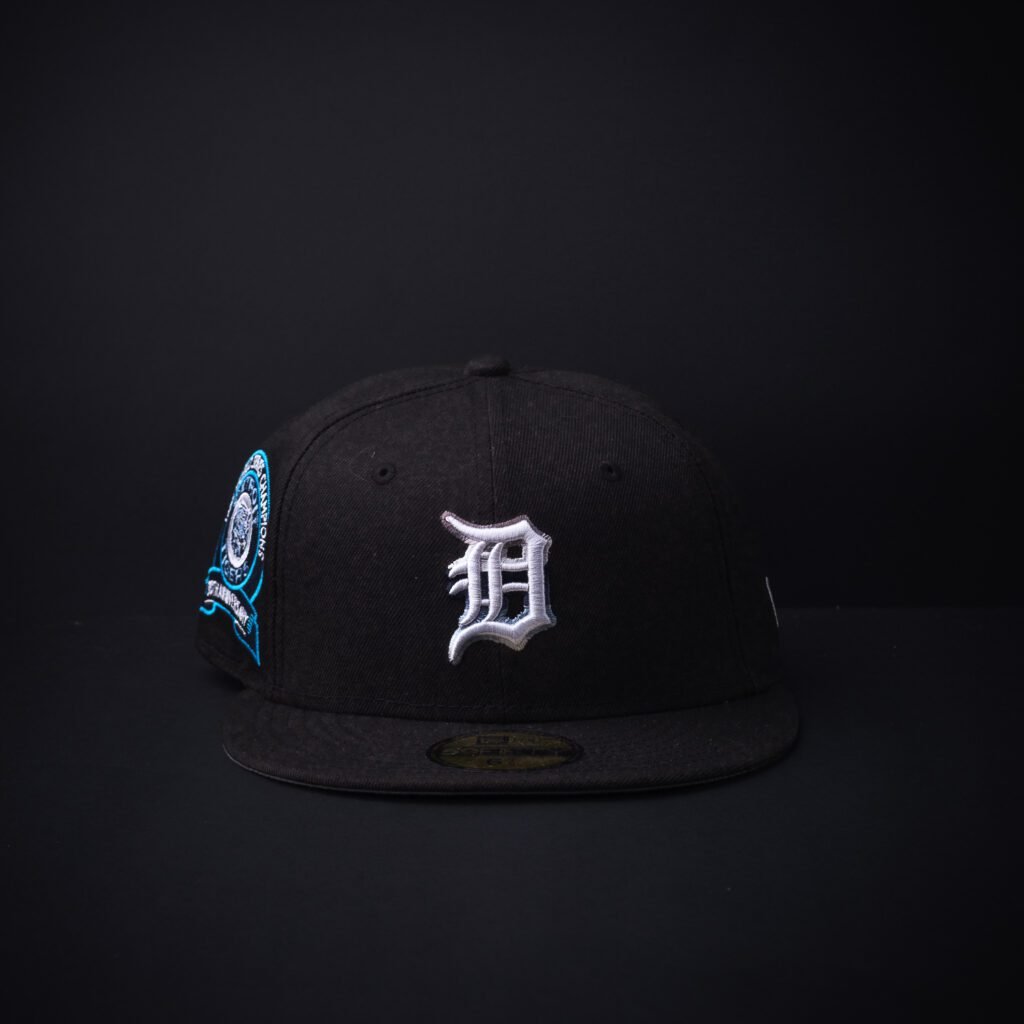 Gorra New Era 59Fifty Detroit Exclusiva Cerrada Color Negro