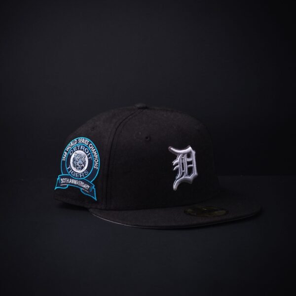 Gorra New Era 59Fifty Detroit Exclusiva Cerrada Color Negro