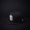 Gorra New Era 59Fifty San Diego Padres  Excluciva Cerrada Color Negra