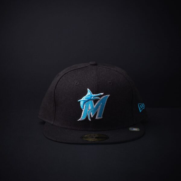 Gorra New Era 59Fifty Miami Marlins Father Day Cerrada Color Negra