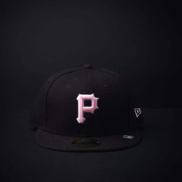Gorra New Era 59 Fifty Pittsburgh Piratas Mothers Day Cerrada Color Negra