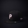 Gorra New Era 59 Fifty Pittsburgh Piratas Mothers Day Cerrada Color Negra