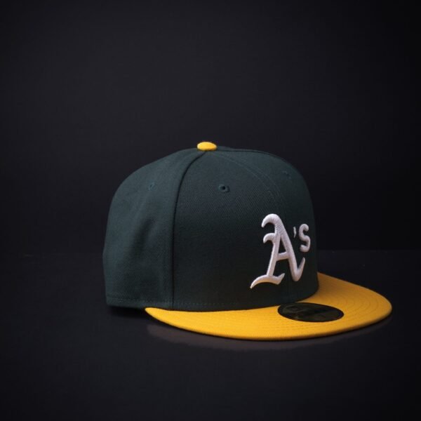 Gorra New Era 59 Fifty Athletics Cerradas Color Verde/Amarillo