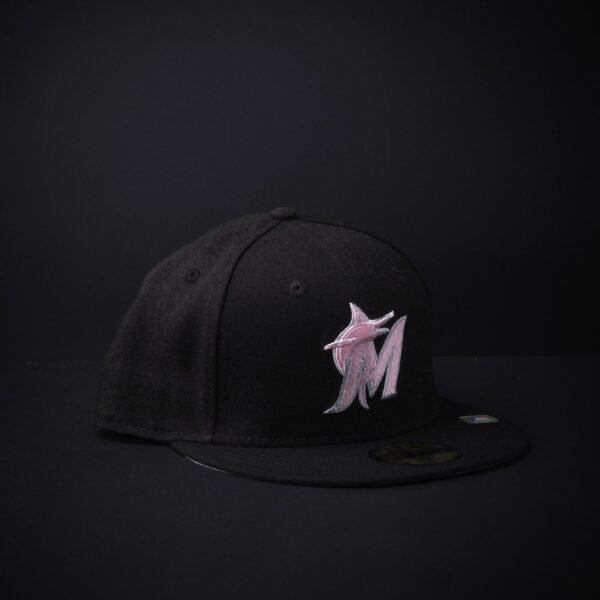Gorra New Era 59 Fifty  Miami Marlins Mothers Day Cerrada