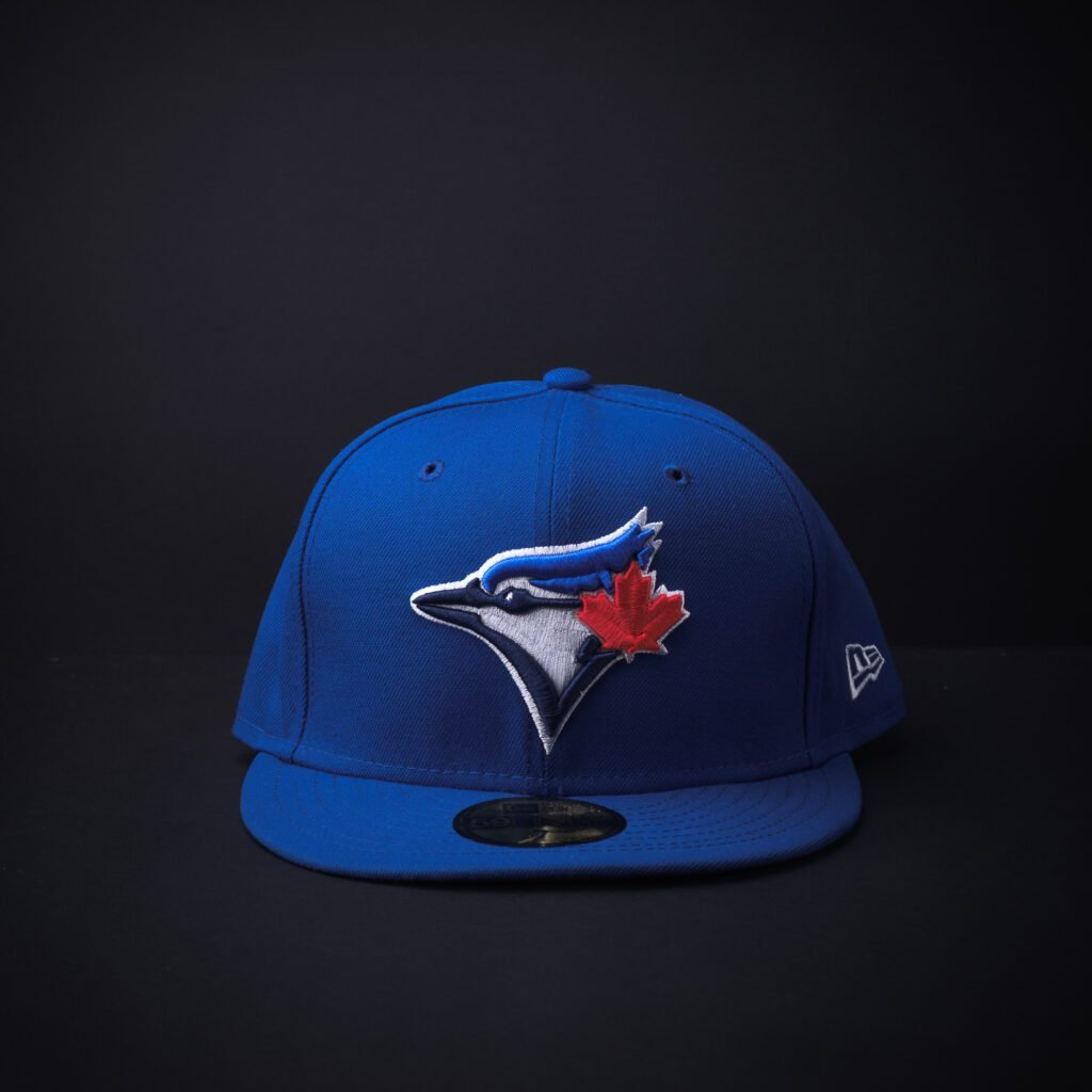 Gorra New Era 59 Fifty Blue Jays Cerrada  Color Azul