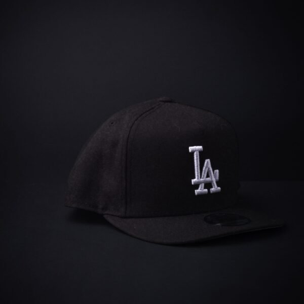 Gorra New Era 9Fifty Los Ángeles A-Frame Color Negra
