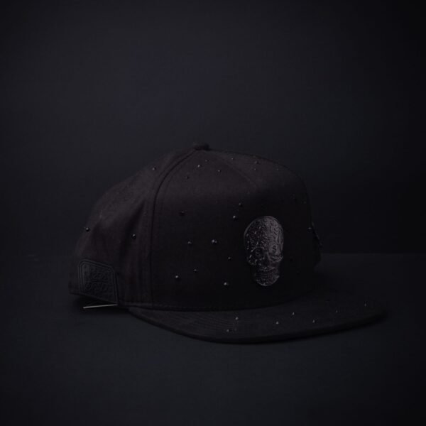 Gorra Cash Only Calavera Negra con Piedras