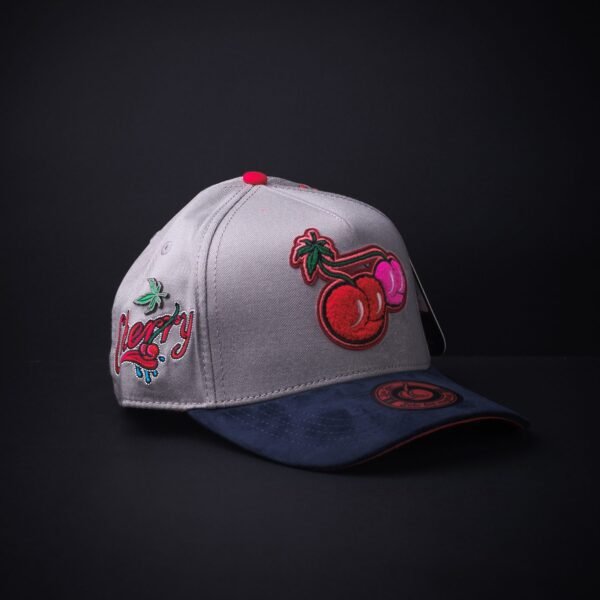 memoria 2-682 Gorra Jc Hats X Gabito Ballesteros Cherry  Gris Claro Certificado De Autenticidad