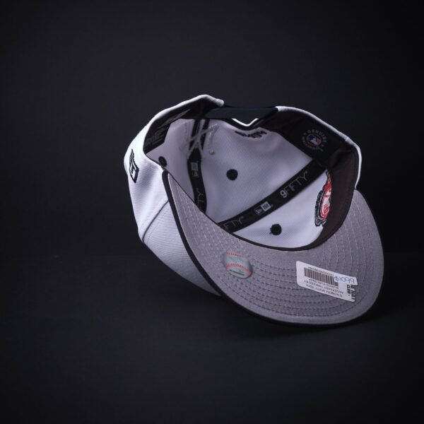 memoria 2-7 Gorra New Era 9Fifty New York Yankees Snapback Color Blanca/Negra
