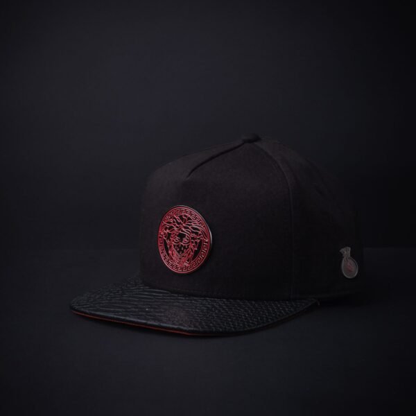 Gorra Cash Only Medusa Negra Gold