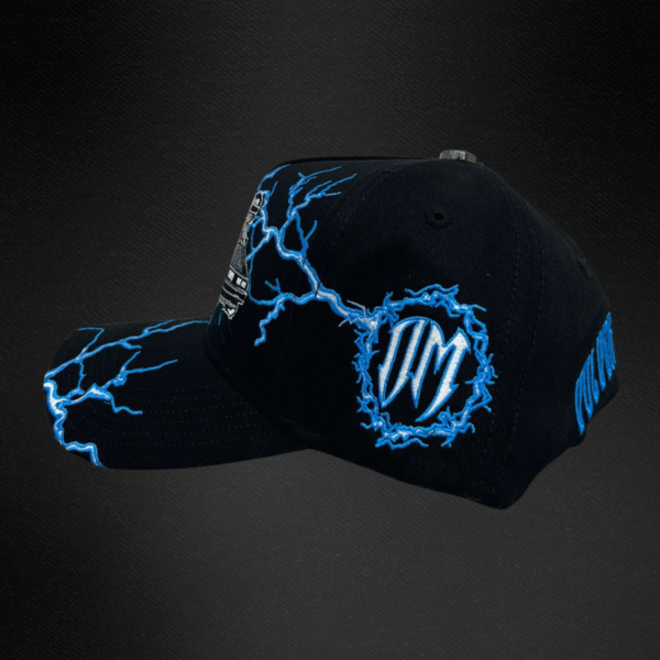 Gorra Baez  X Oscar Maydon Volver Al Futuro Negra