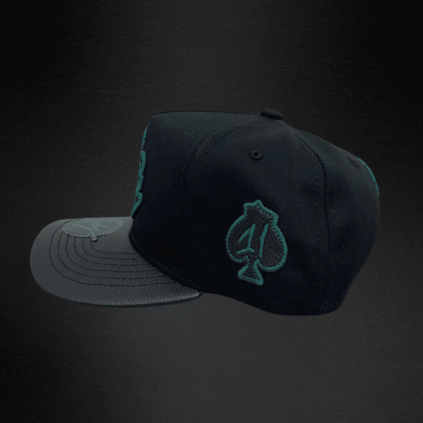 Gorra 1iron Trendy Lucky Trebol Esmeralda