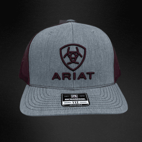 Gorra Ariat Embroidared Burgundy