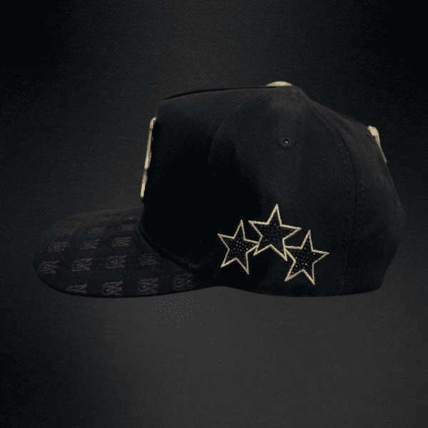 Gorra Bigg Boss Amili Con Placa Metalica