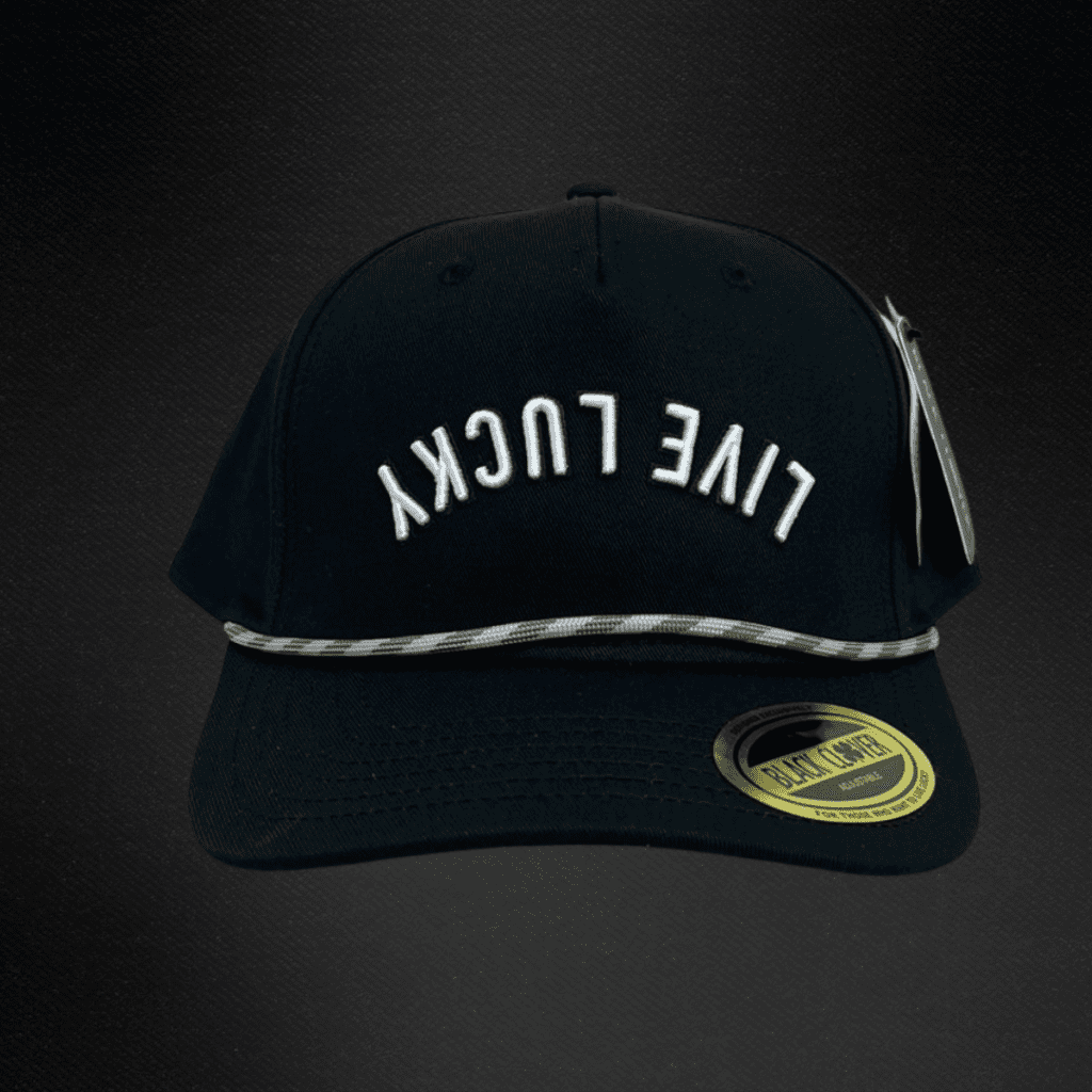 Gorra Black Clover Lucky 14 Negra Bordada