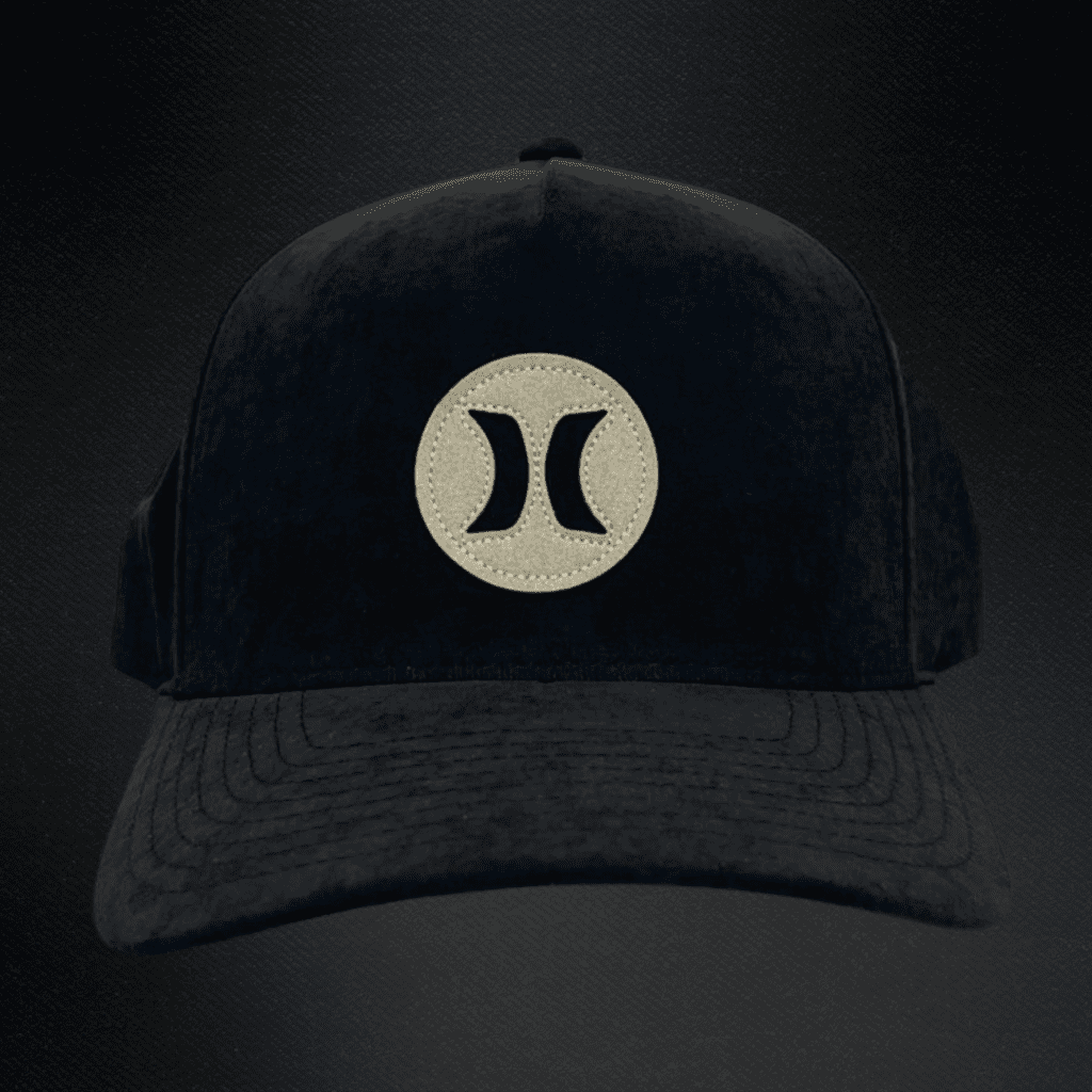 Gorra Huley H2O-Dri Negra/ Logotipo Dorado