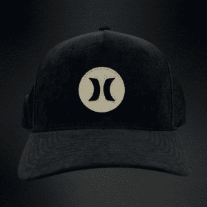 115 Gorra Huley H2O-Dri Negra/ Logotipo Dorado