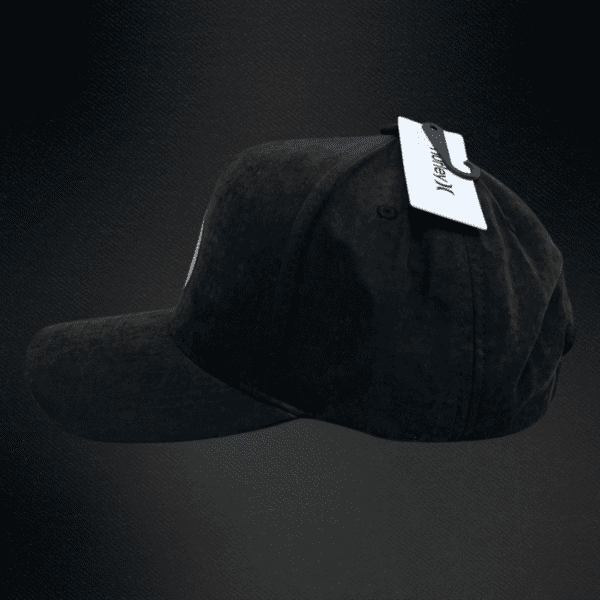 Gorra Huley H2O-Dri Negra/ Logotipo Dorado