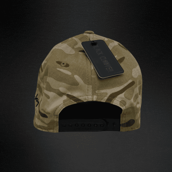 Gorra Black Clover Nation Camo con Bandera