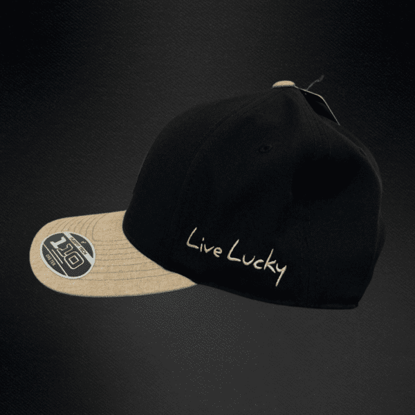 Gorra Black Clover Sharp Luck Negra/Beige