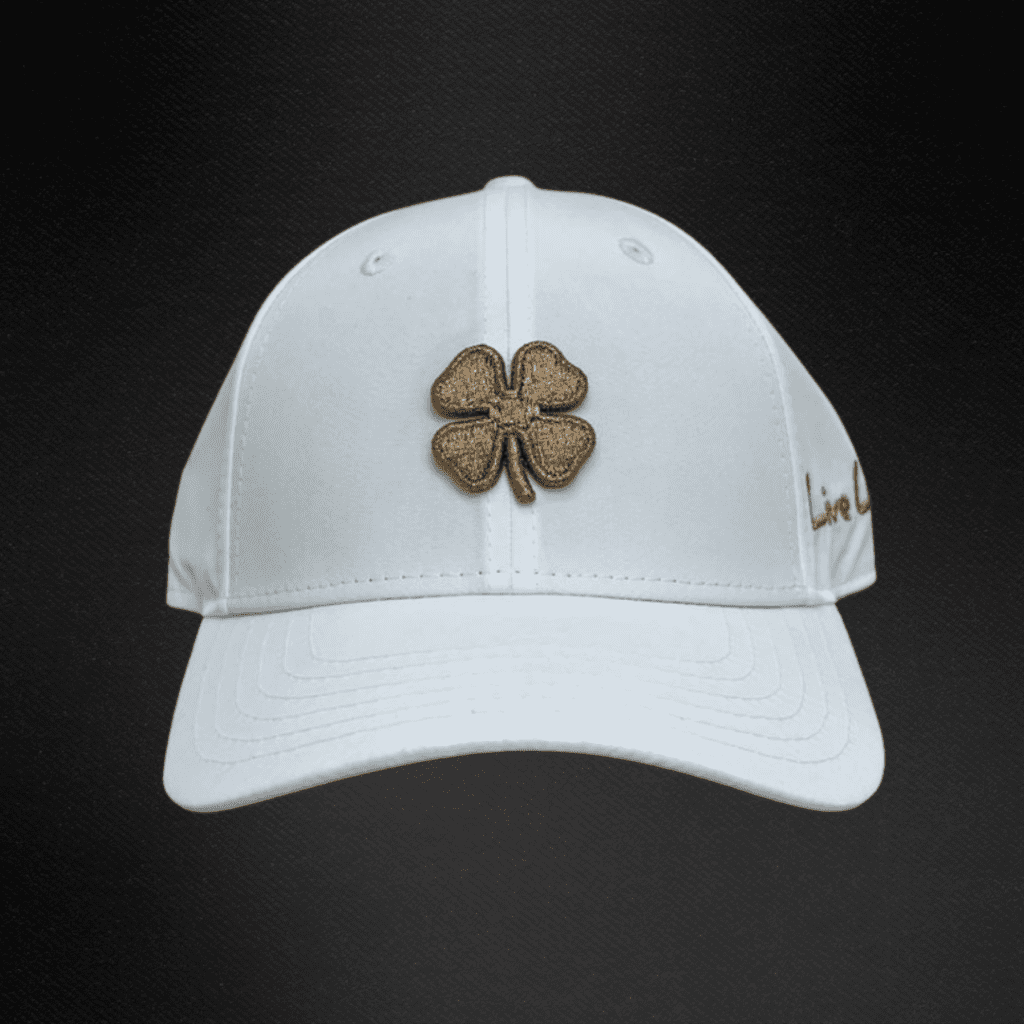 Gorra Black Clover Hollywood 1 En Color Blanco Con Trébol Dorado en 3D