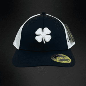 Gorra Black Clover 171 Unisex En Color Azul Marino Con Trébol Blanco