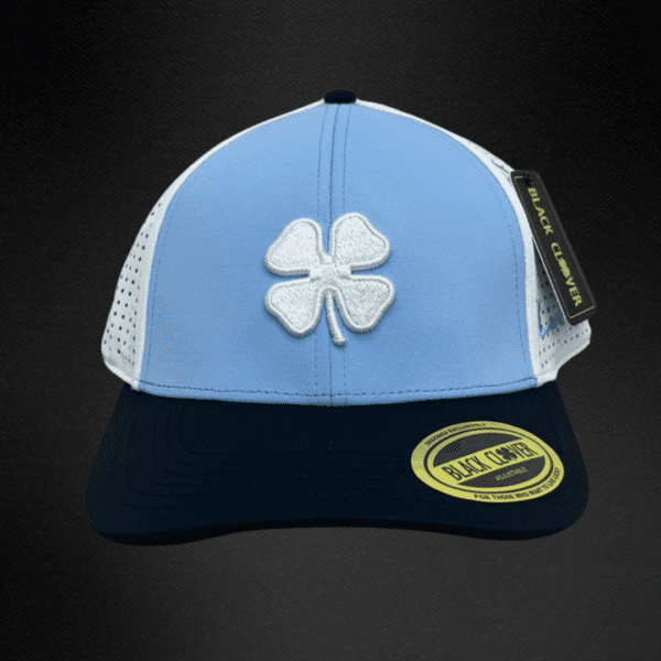 Gorra Black Clover Gamer 2 Azul Cielo/Trébol Blanco