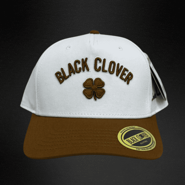 Gorra Black Clover Timeless Blanca/Bordado Cafe