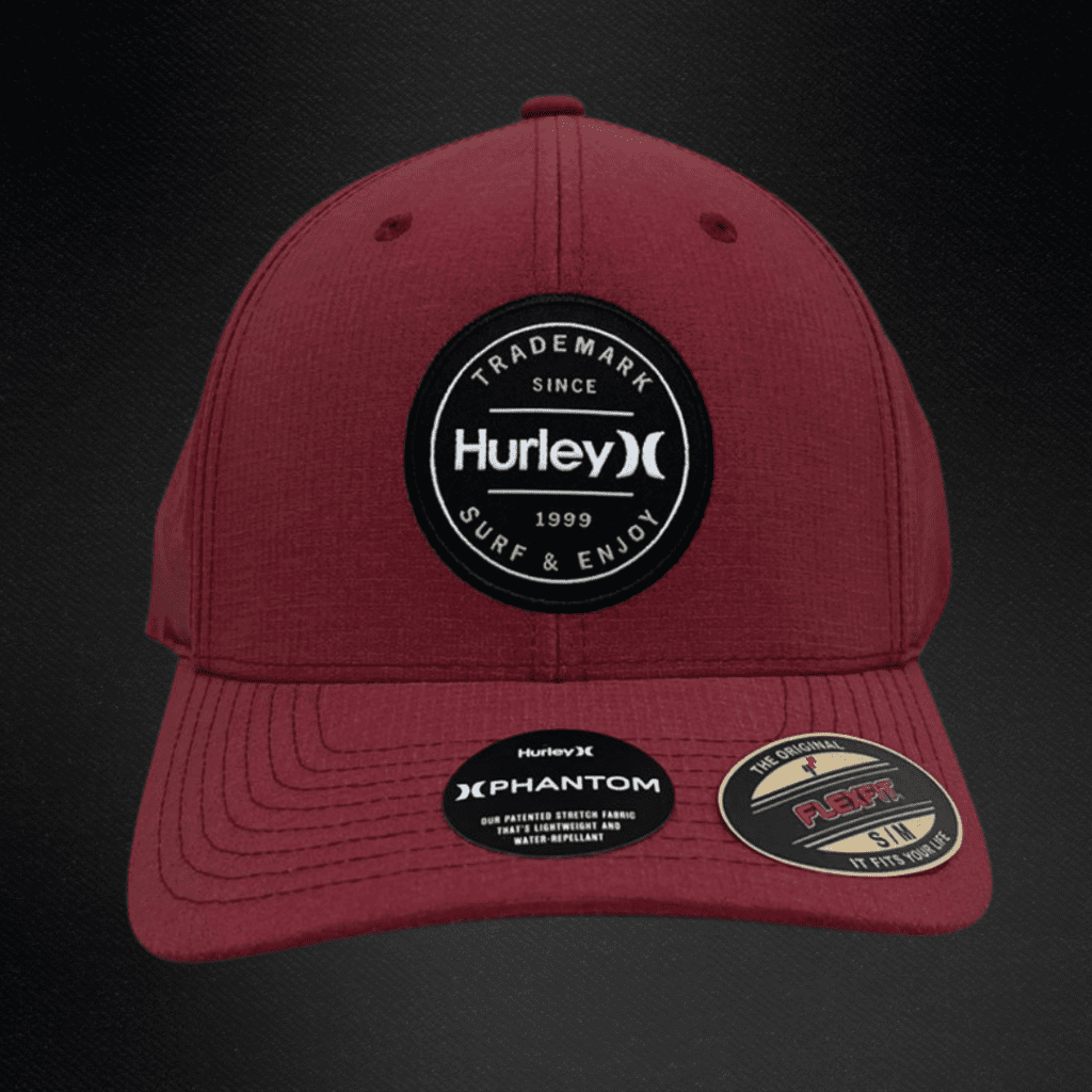 Gorra Hurley Phantom Lock Up Guinda Cerrada Talla S/M