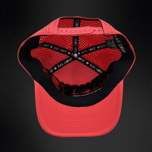 Gorra Black Clover Tonal Coral/Trebol Blanco